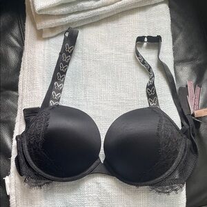 Victoria's Secret Black Lace Bra with Butterfly Straps